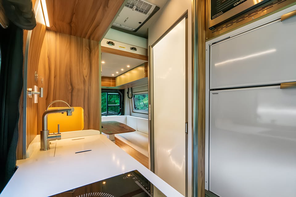 2026 Noovo Plus Camper Van — 3,500 Miles | RAM ProMaster - Image 6