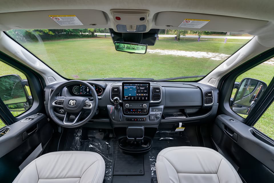 2026 Noovo Plus Camper Van — 3,500 Miles | RAM ProMaster - Image 4