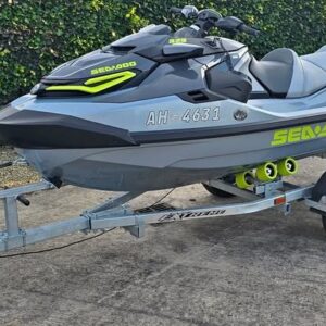 2025 Sea-Doo RXT-X 325 for sale in Kelowna, Canada