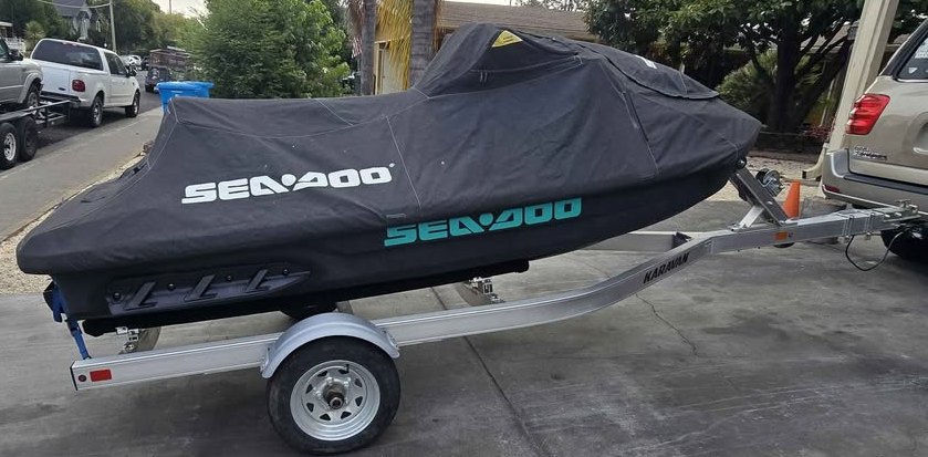 2020 Sea-Doo GTI 130 — 25 Hours, Like New - Image 3